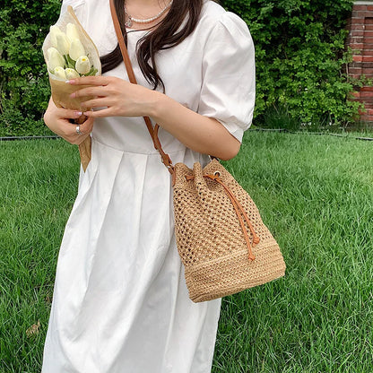 Summer Braided Straw Bucket Bag For Women Simple Drawstring Shoulder Crossbody Bag Travel Beach Bag Casual Wove Handbag