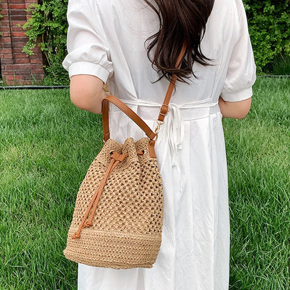Summer Braided Straw Bucket Bag For Women Simple Drawstring Shoulder Crossbody Bag Travel Beach Bag Casual Wove Handbag